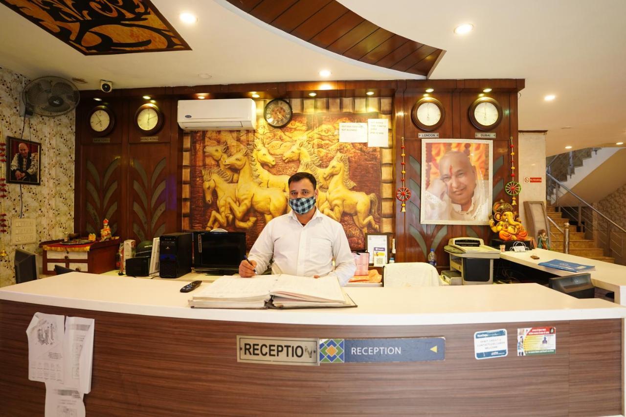 Hotel Sehej Inn 뉴델리 외부 사진